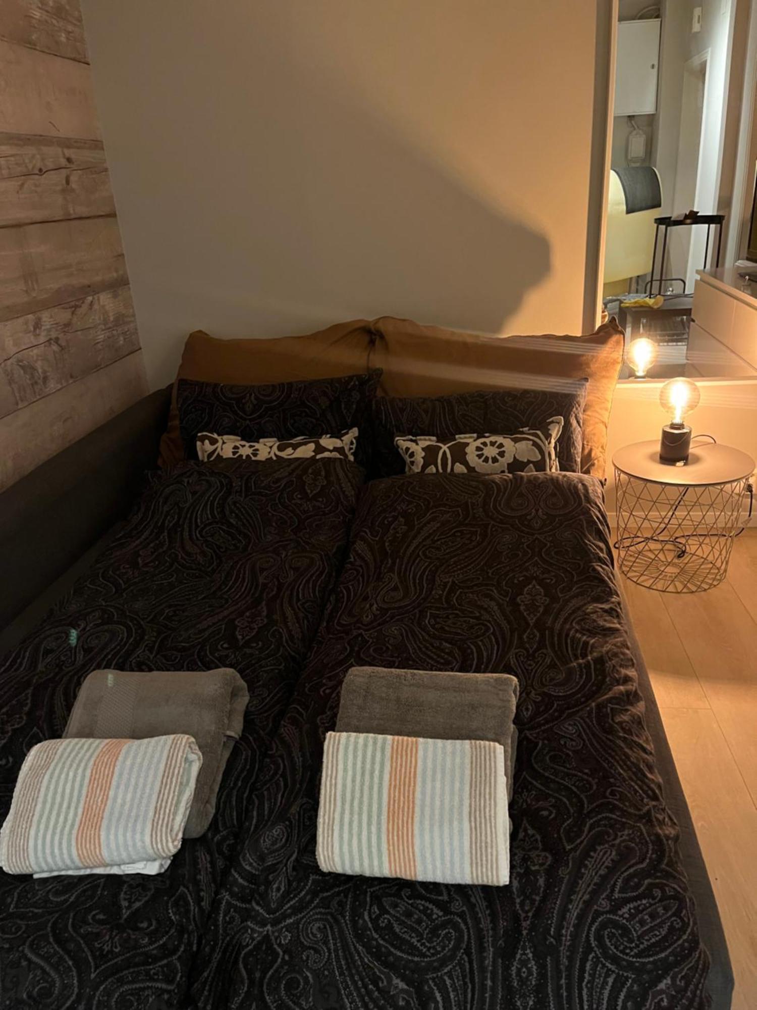 Byleilighet Naer Floyen Apartment
